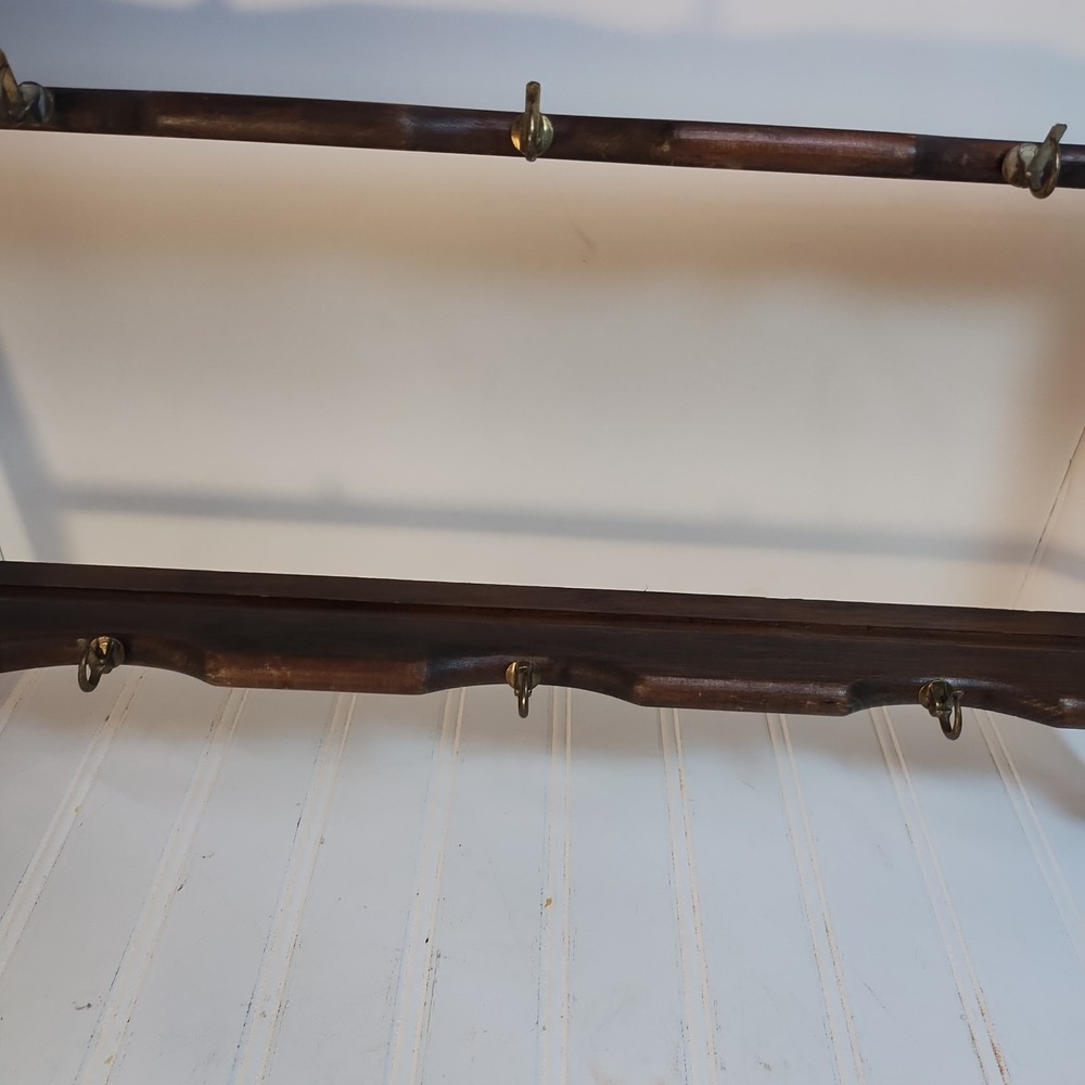 VTG Wood Wall Shelf Cup Saucer Plate 2 Tier Rack 6 Hook Farmhouse Country Retro - Picture 3 of 16
